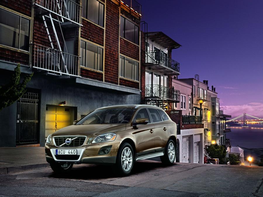  Volvo XC60 T6 2008 года  (фото 10 из 30)